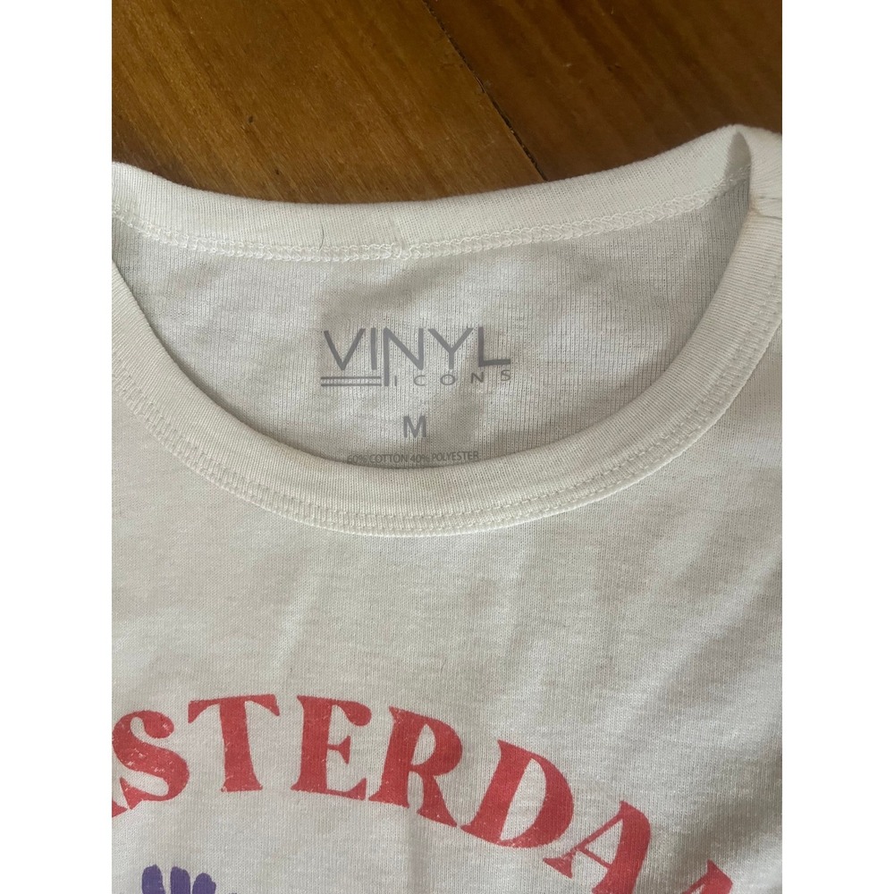 Vinyl Icons Girls Amsterdam  Hotel Graphic Tee White‎ Red Lettuce Trim Size M - Picture 5 of 5